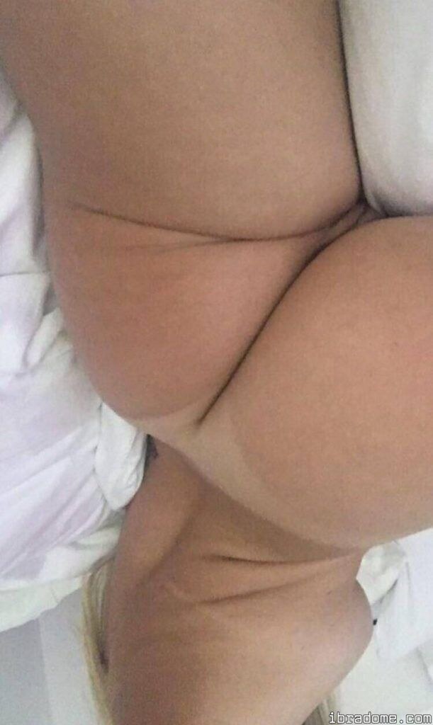 Molly Bennett Photo #117