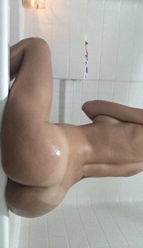 Molly Bennett Photo #19