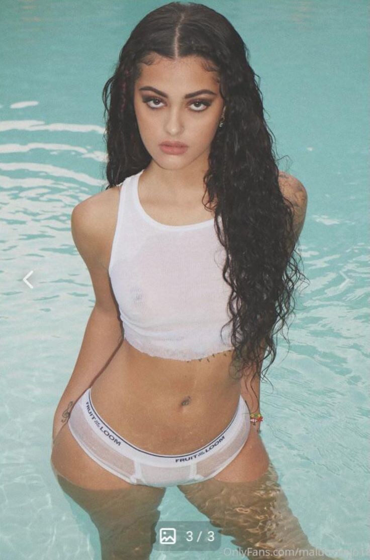 Malu Trevejo Photo #9