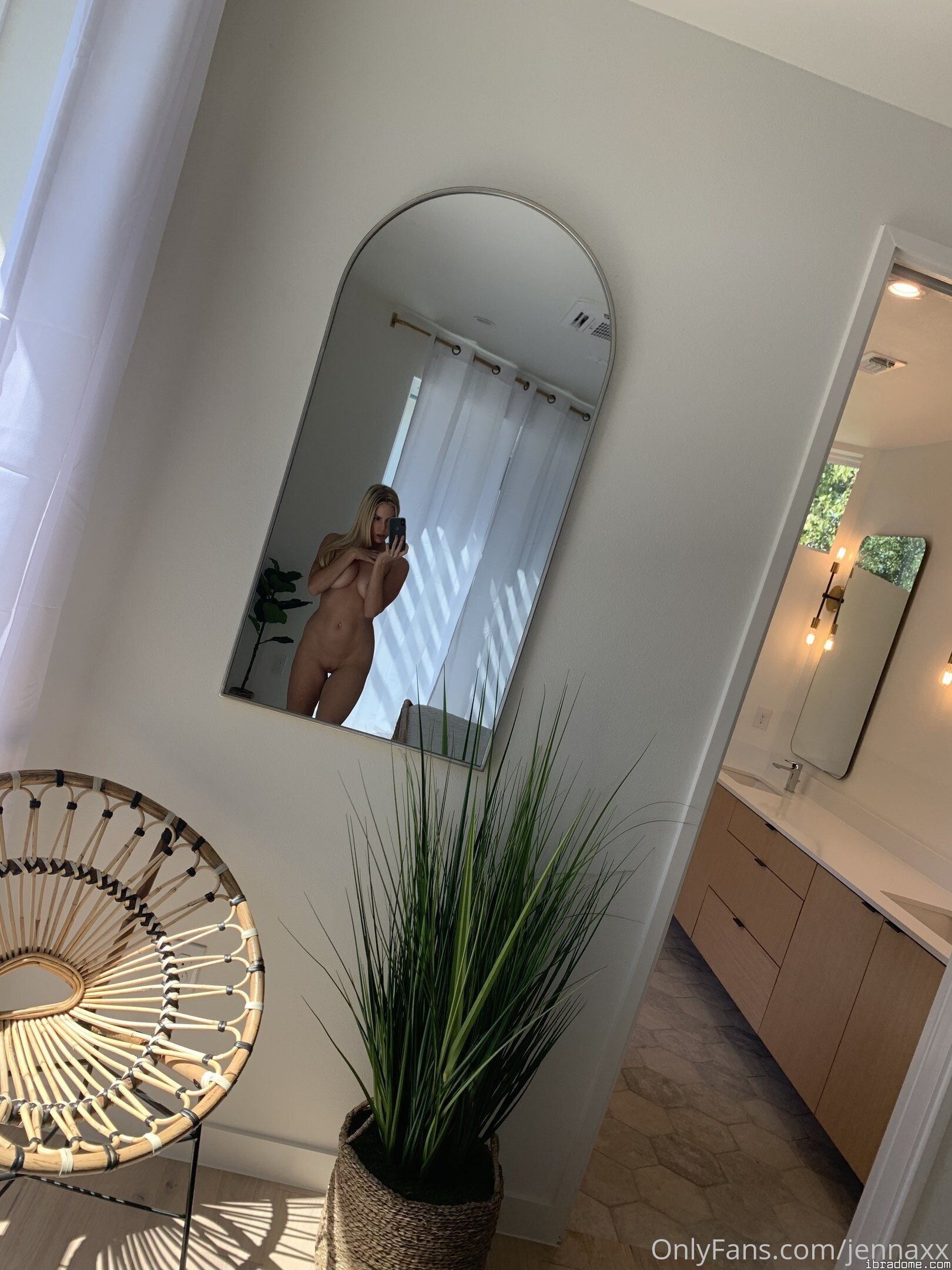 Pictures Ix Photo #2