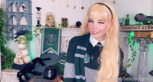 Belle Delphine Photo #1998