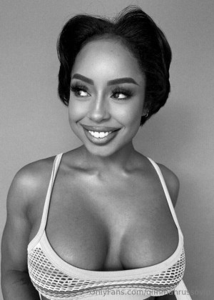 Qimmah Russo Photo #270