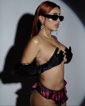 Kim Shantal Photo #6