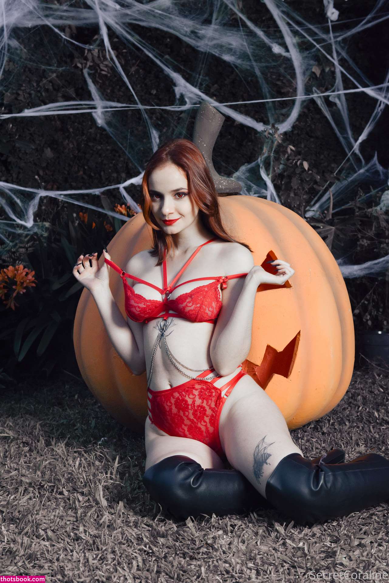 secretcoraline Photo #10