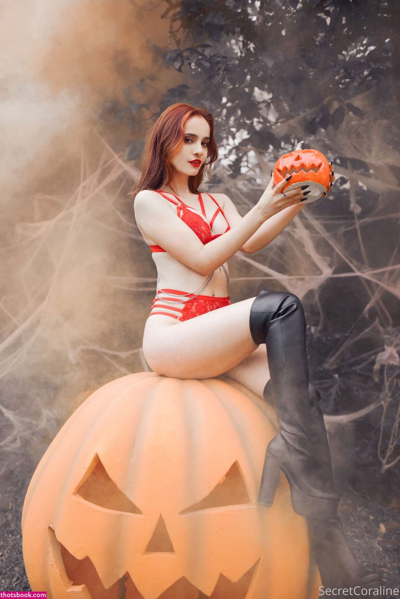 secretcoraline Photo #13