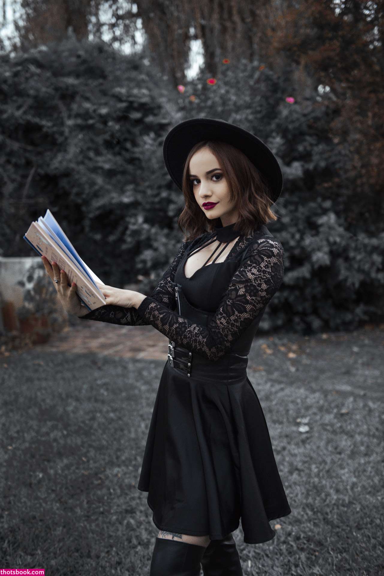 secretcoraline Photo #26