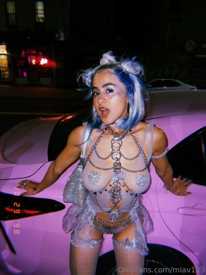 Mia Valentine Photo #89