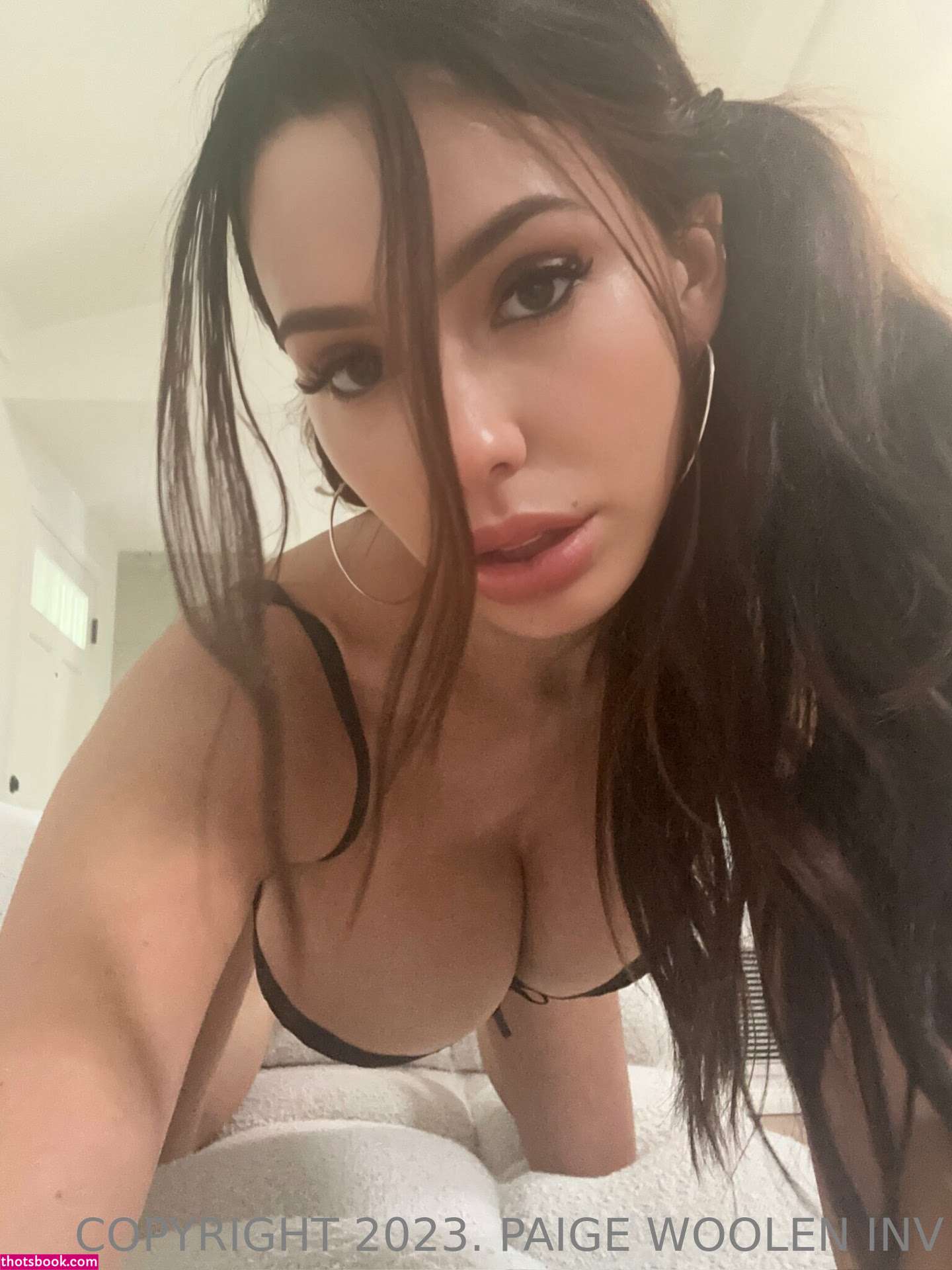 Paige Woolen Photo #128