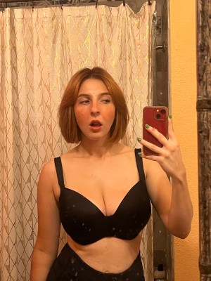 Megan Bitchell Photo #31