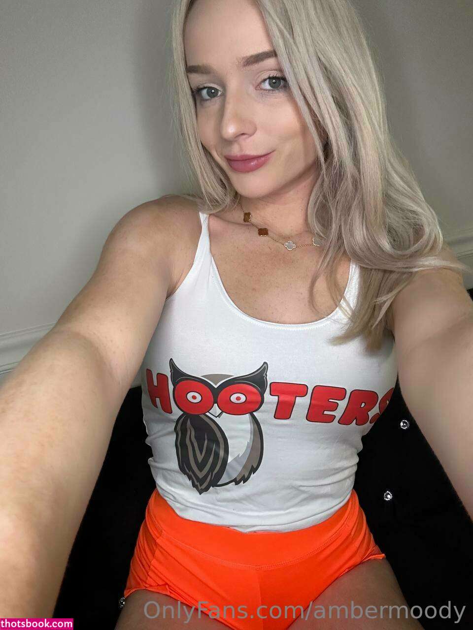 Ambermooody Photo #65