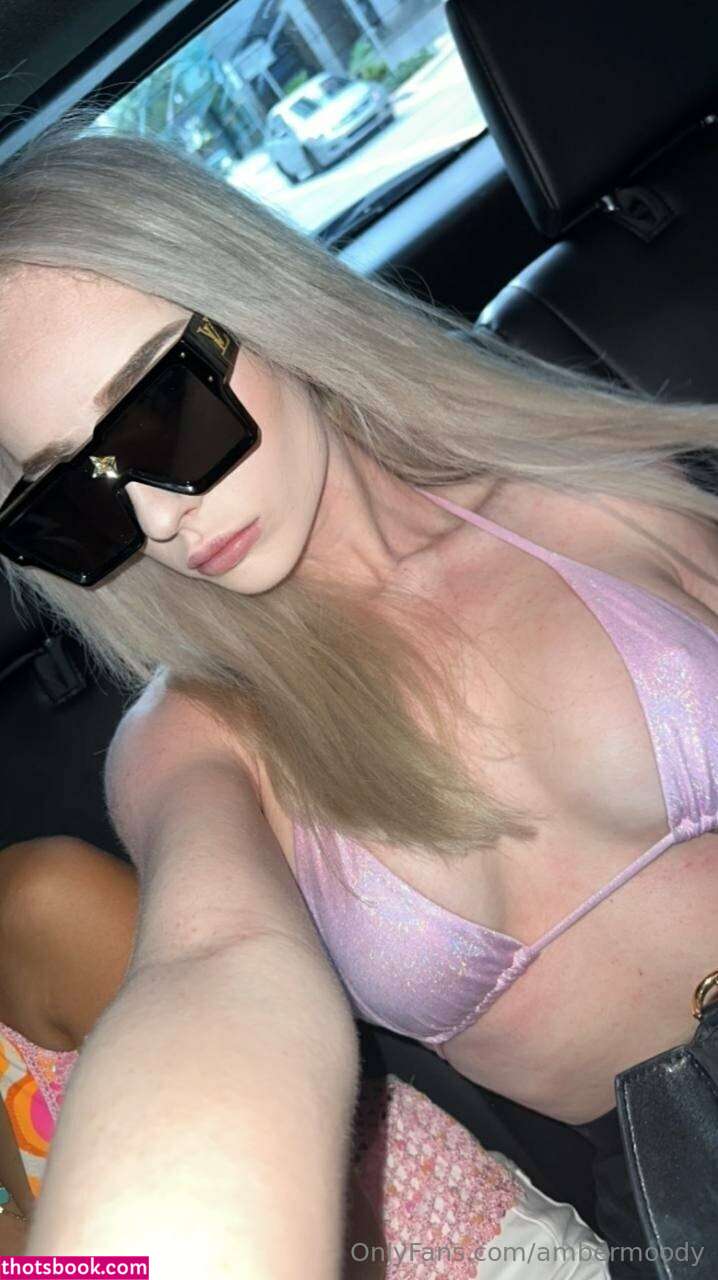 Ambermooody Photo #104