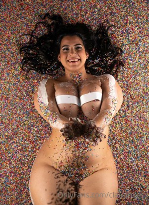 Claudia Rojas Photo #5