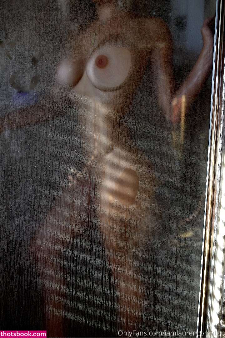 Lauren Compton Photo #32