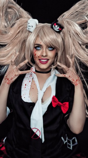 Kirsten Ria Photo #6