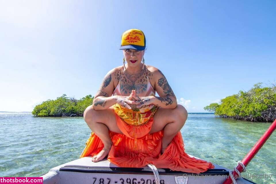 Danielle Colby Photo #75