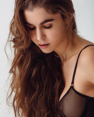 Effy Jones Photo #36