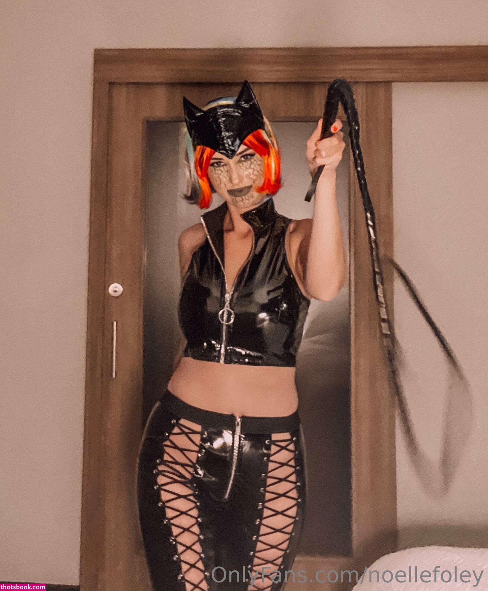 Noelle Foley Photo #19