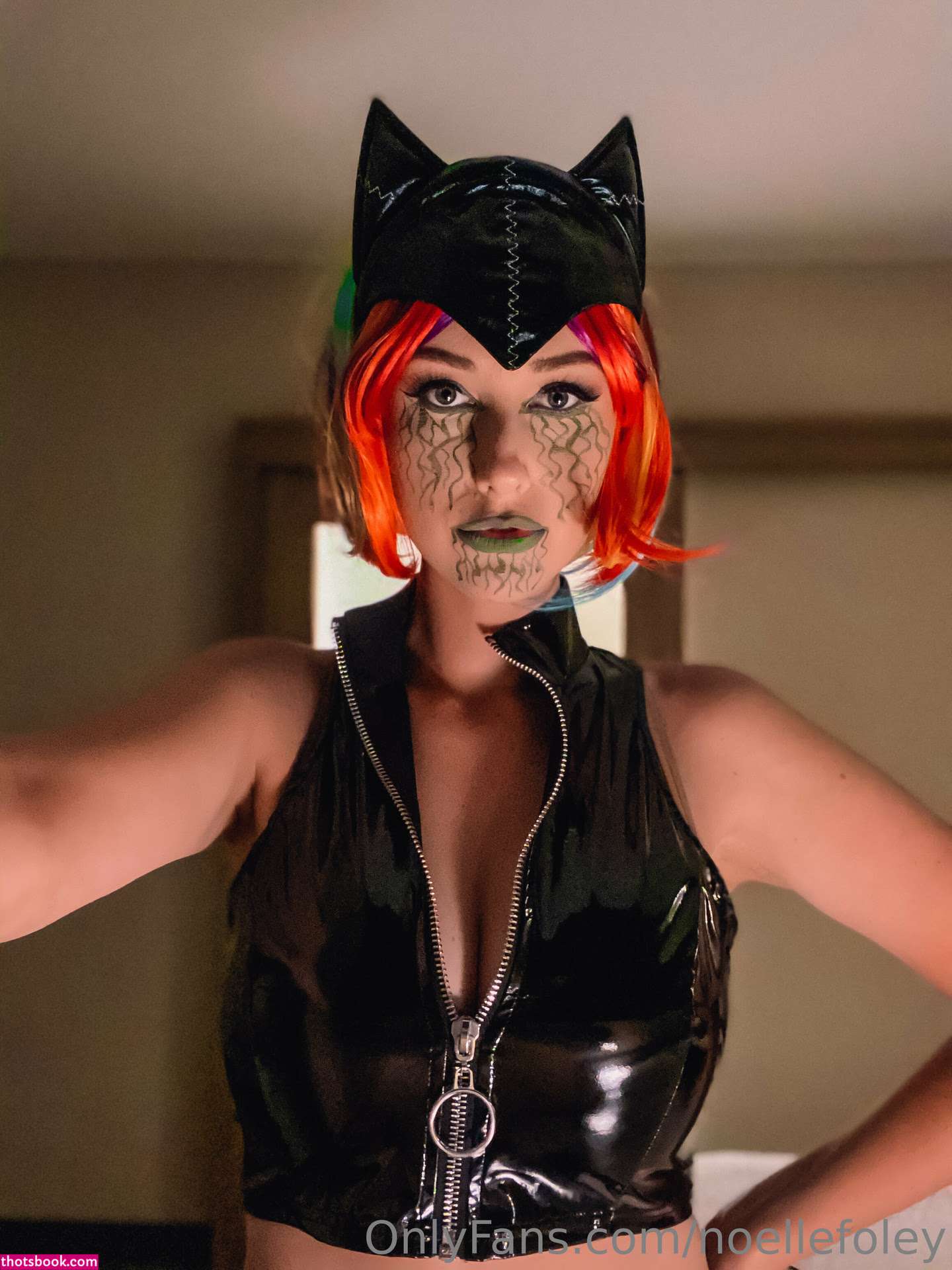 Noelle Foley Photo #26