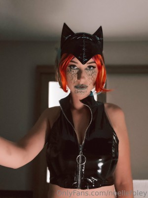 Noelle Foley Photo #27