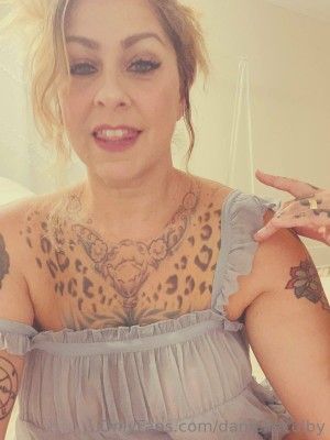 Danielle Colby Photo #99