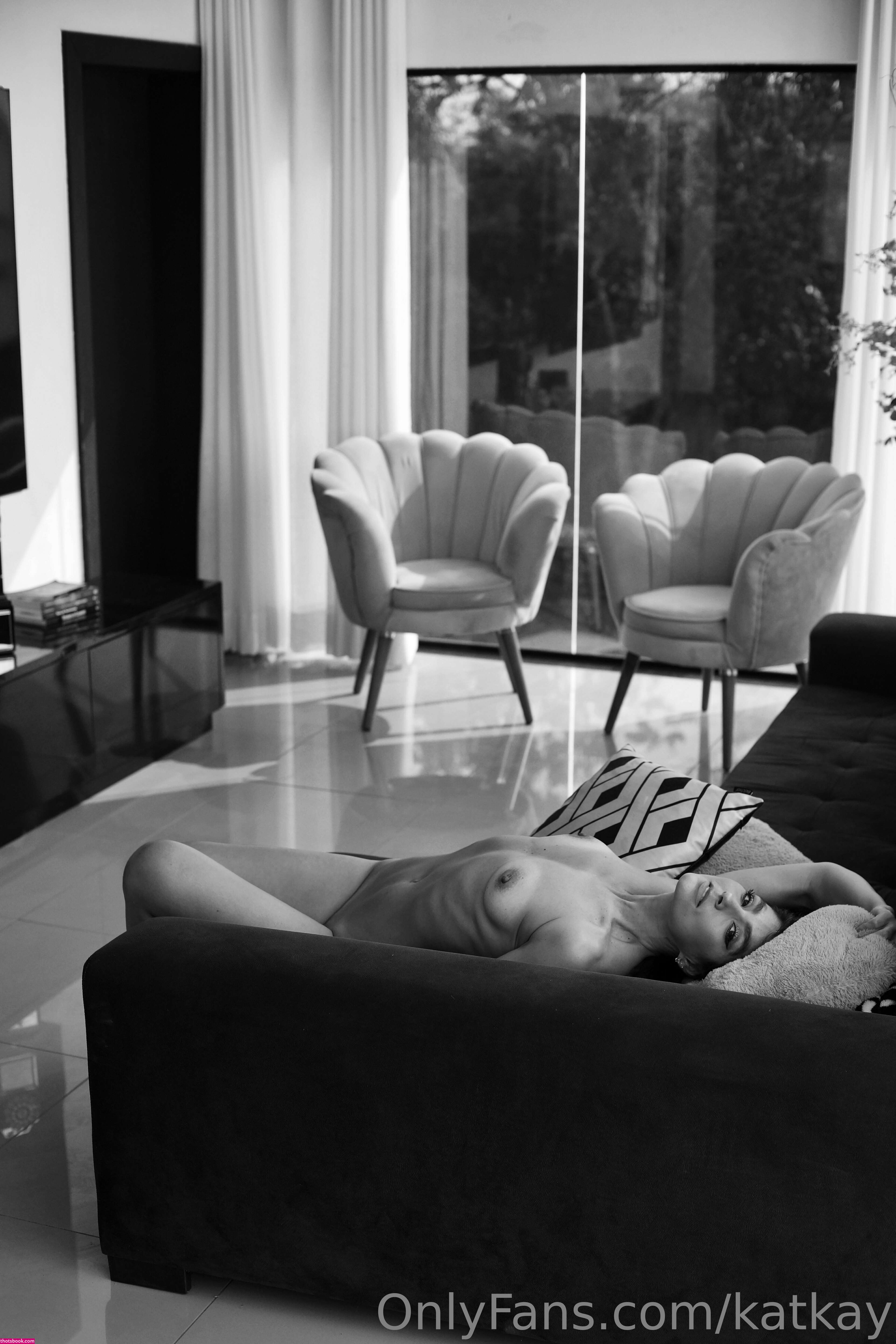 Karine Tauber Photo #115