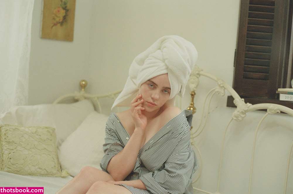 Billie Eilish Photo #86