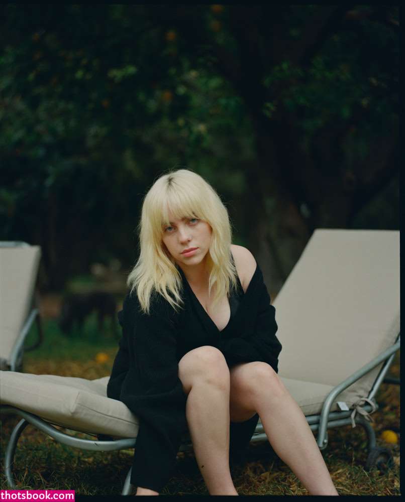 Billie Eilish Photo #89
