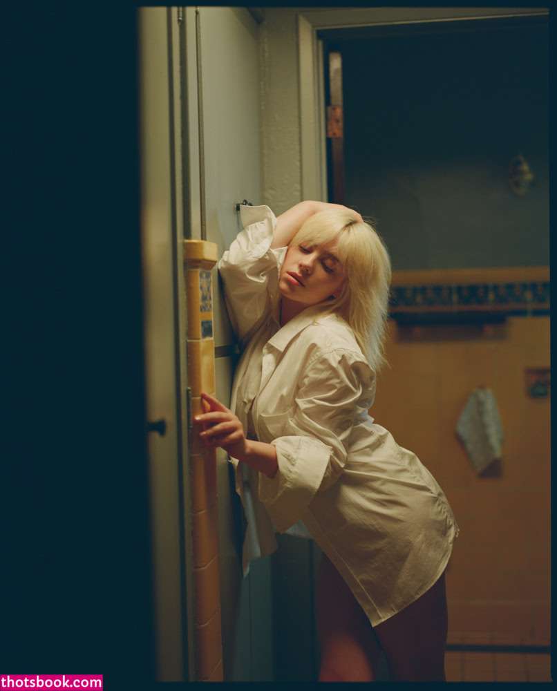 Billie Eilish Photo #120