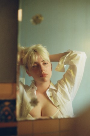 Billie Eilish Photo #95