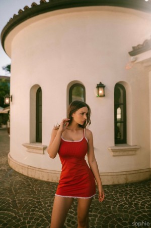 Sophie Mudd Photo #380