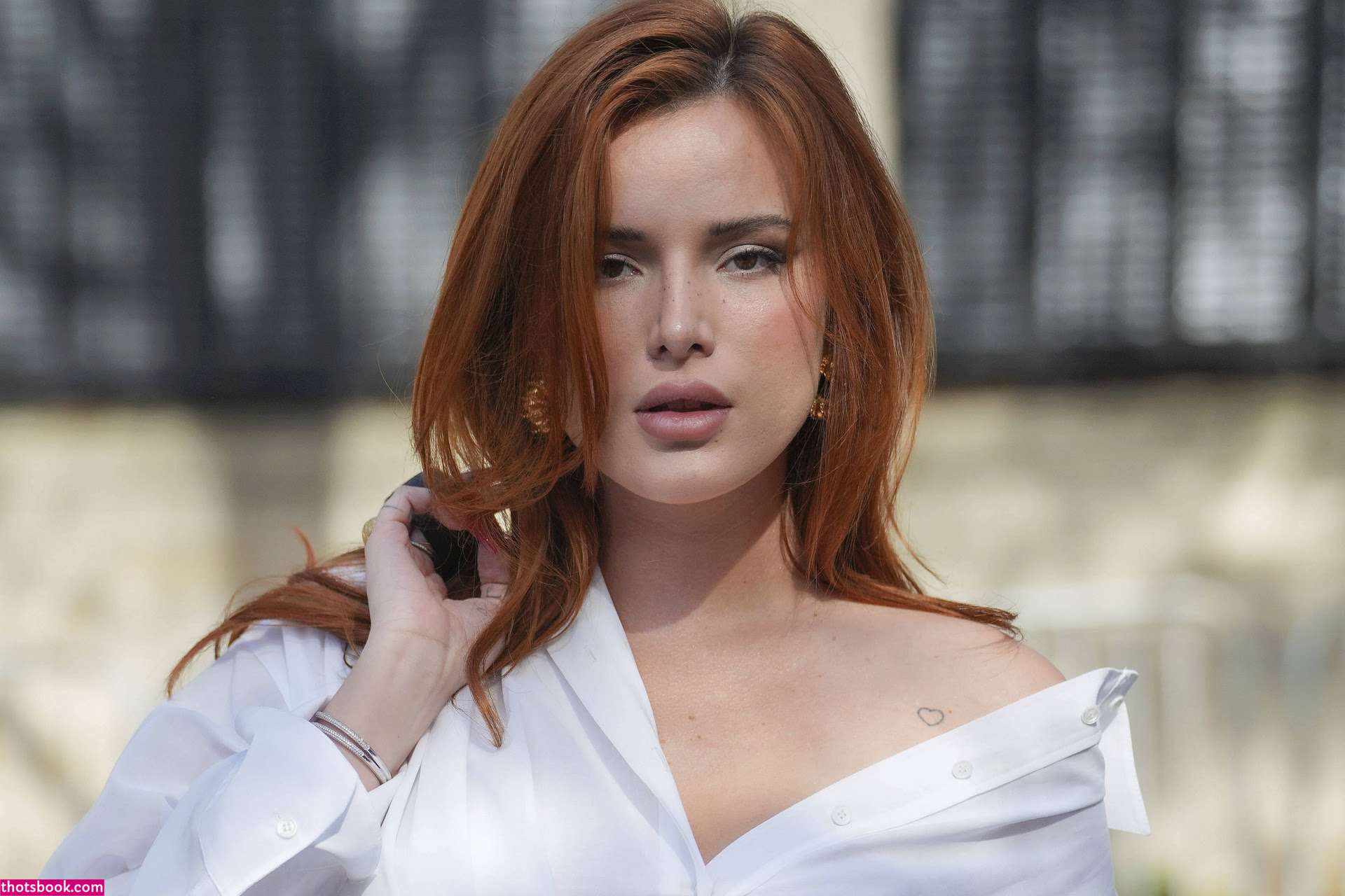 Bella Thorne Photo #348