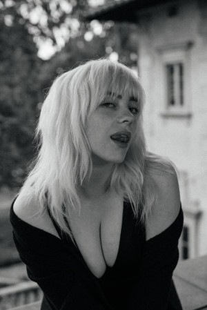 Billie Eilish Photo #168
