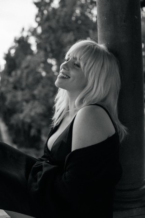 Billie Eilish Photo #175