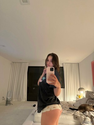 Sophie Mudd Photo #433