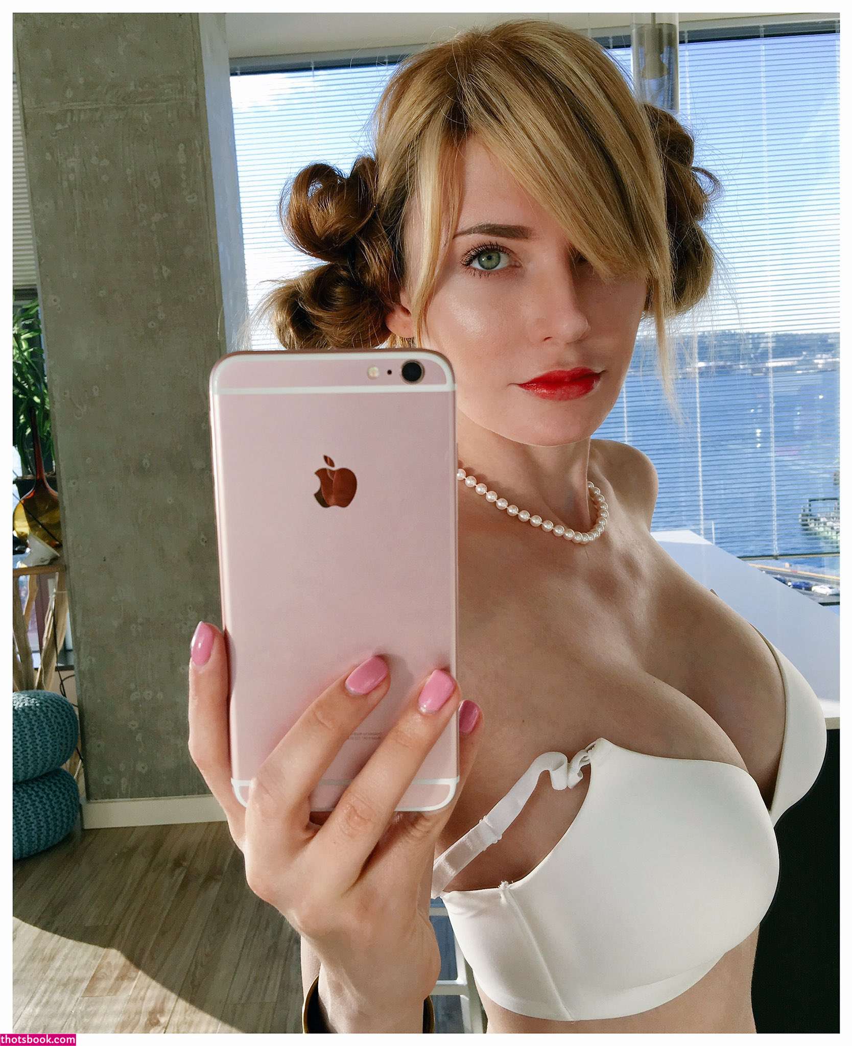 Alexis Kline Photo #73