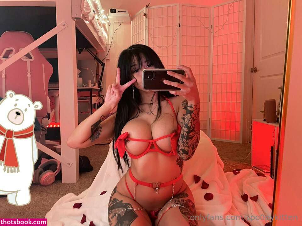 spo0pykitten Photo #20