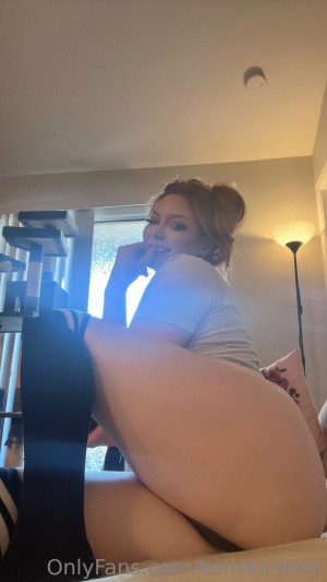 Kelly Kirstein Photo #52