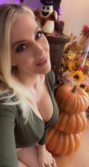 Kristen Hughey Photo #20