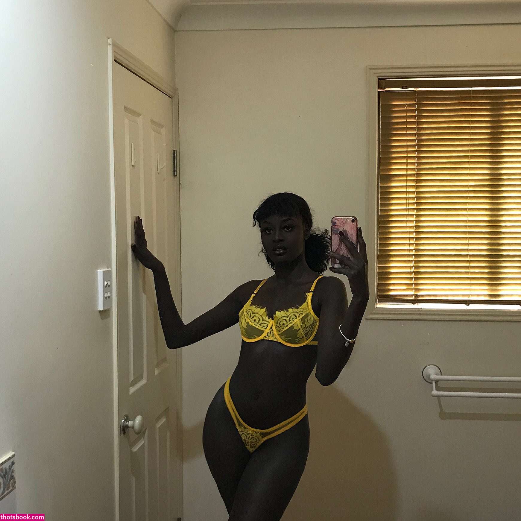 Anyang Deng Photo #24