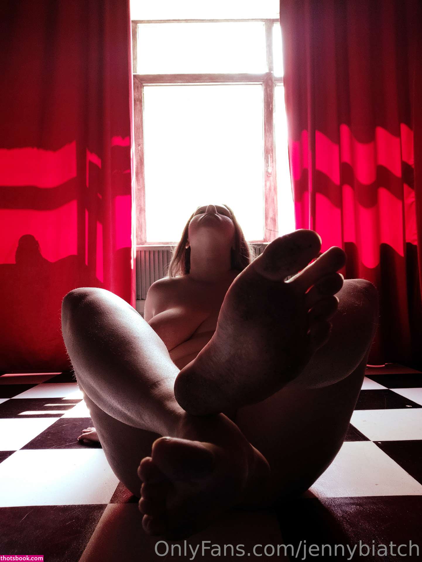 Jennybiatch Photo #22