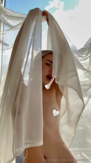 Elena Kamperi Photo #126