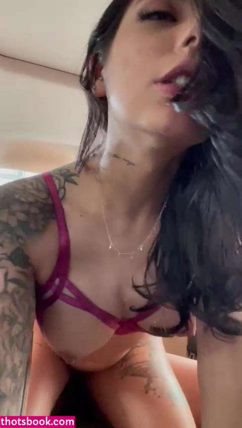 Gina Valentina Photo #18