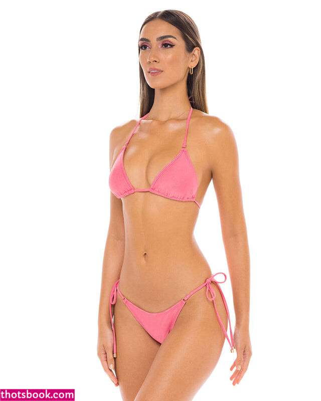 Priscilla Ricart Photo #98