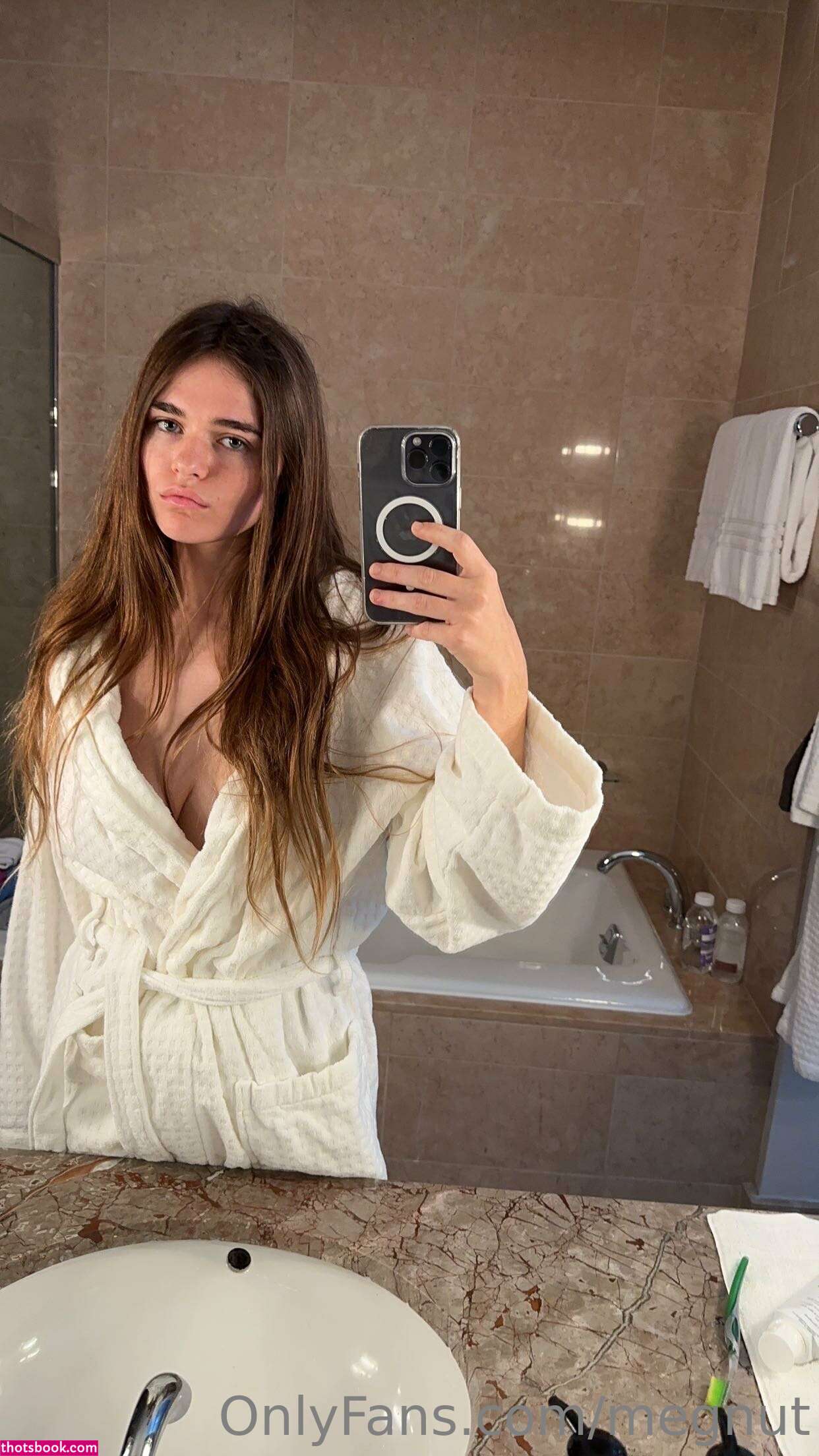 Megan Guthrie Photo #361