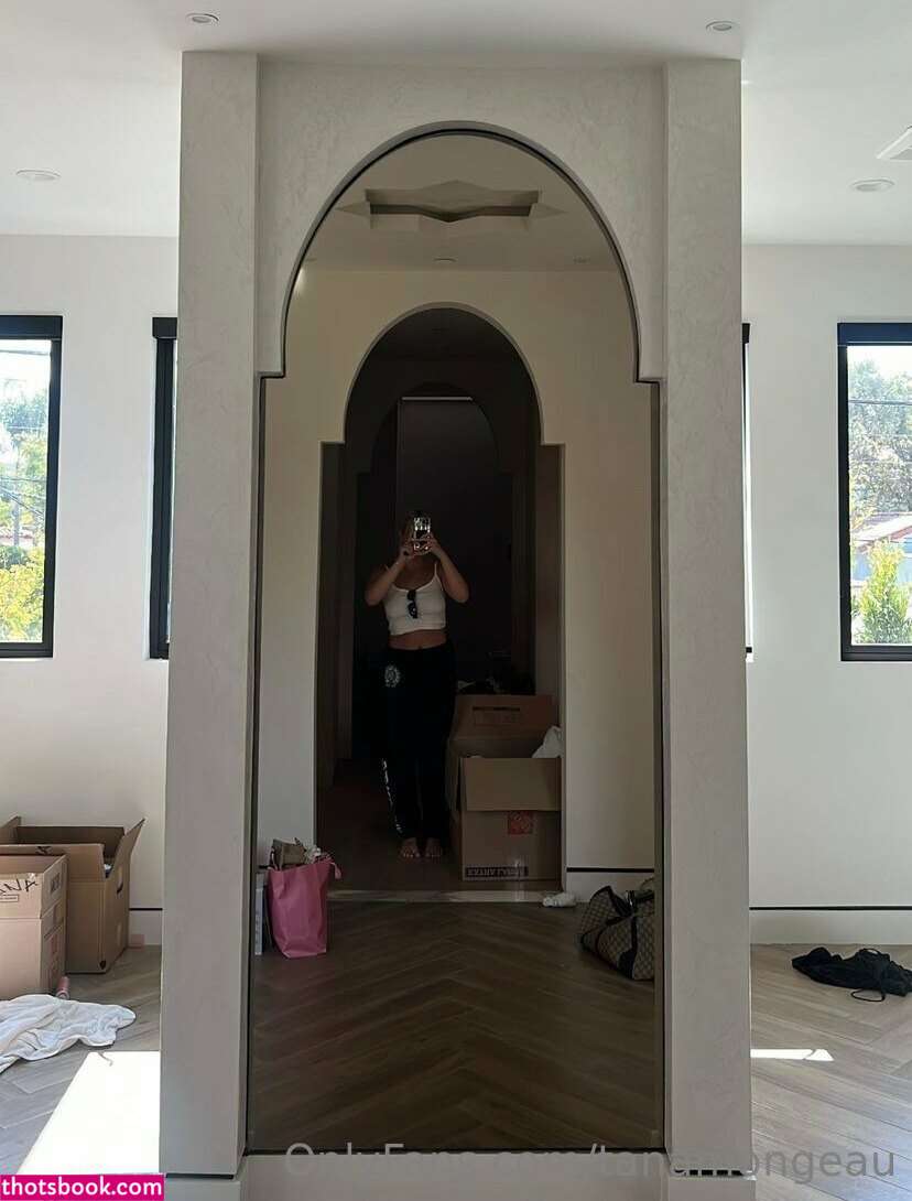 Tana Mongeau Photo #132