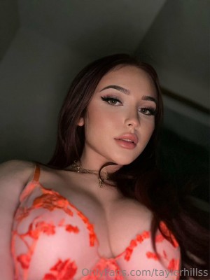 Tayler Hills Photo #220