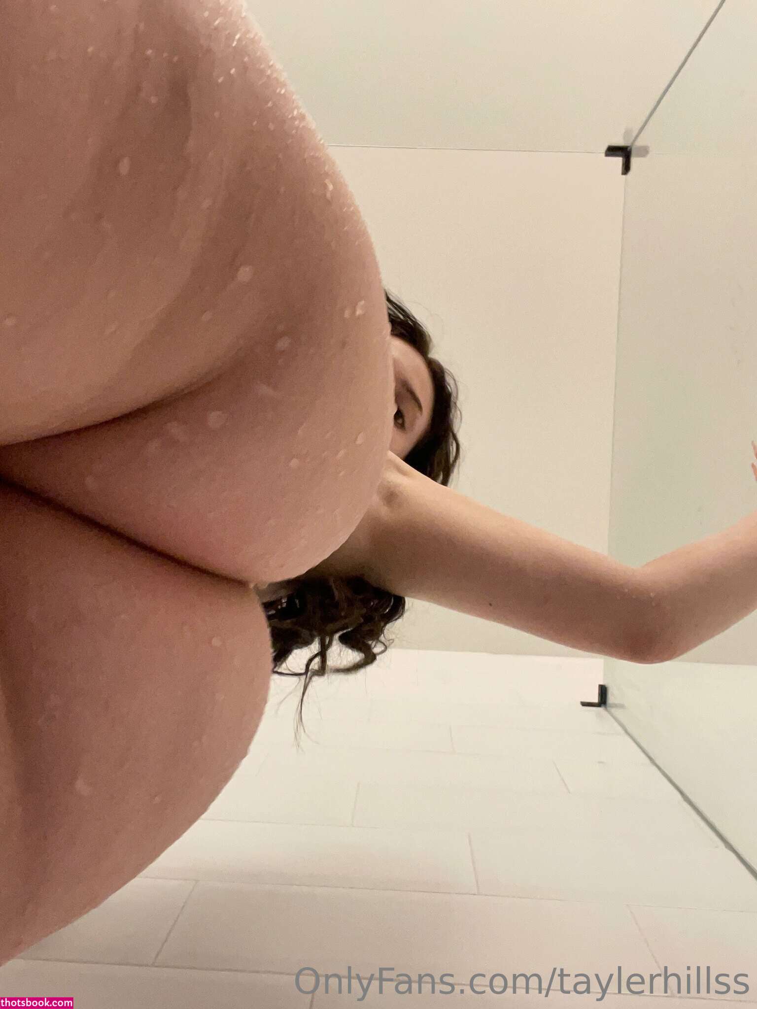 Tayler Hills Photo #270