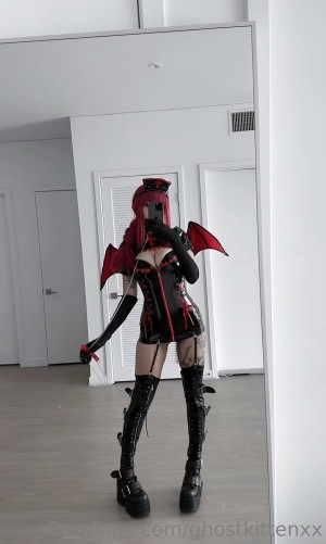 ghostkittenxx Photo #120