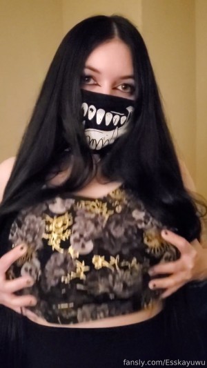 Esskayuwu Video #129