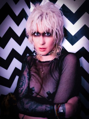 Comicbookgirl19 Photo #22